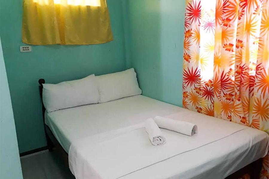 Dohibern Beach Resort Isla Isla Bantayan Habitación foto