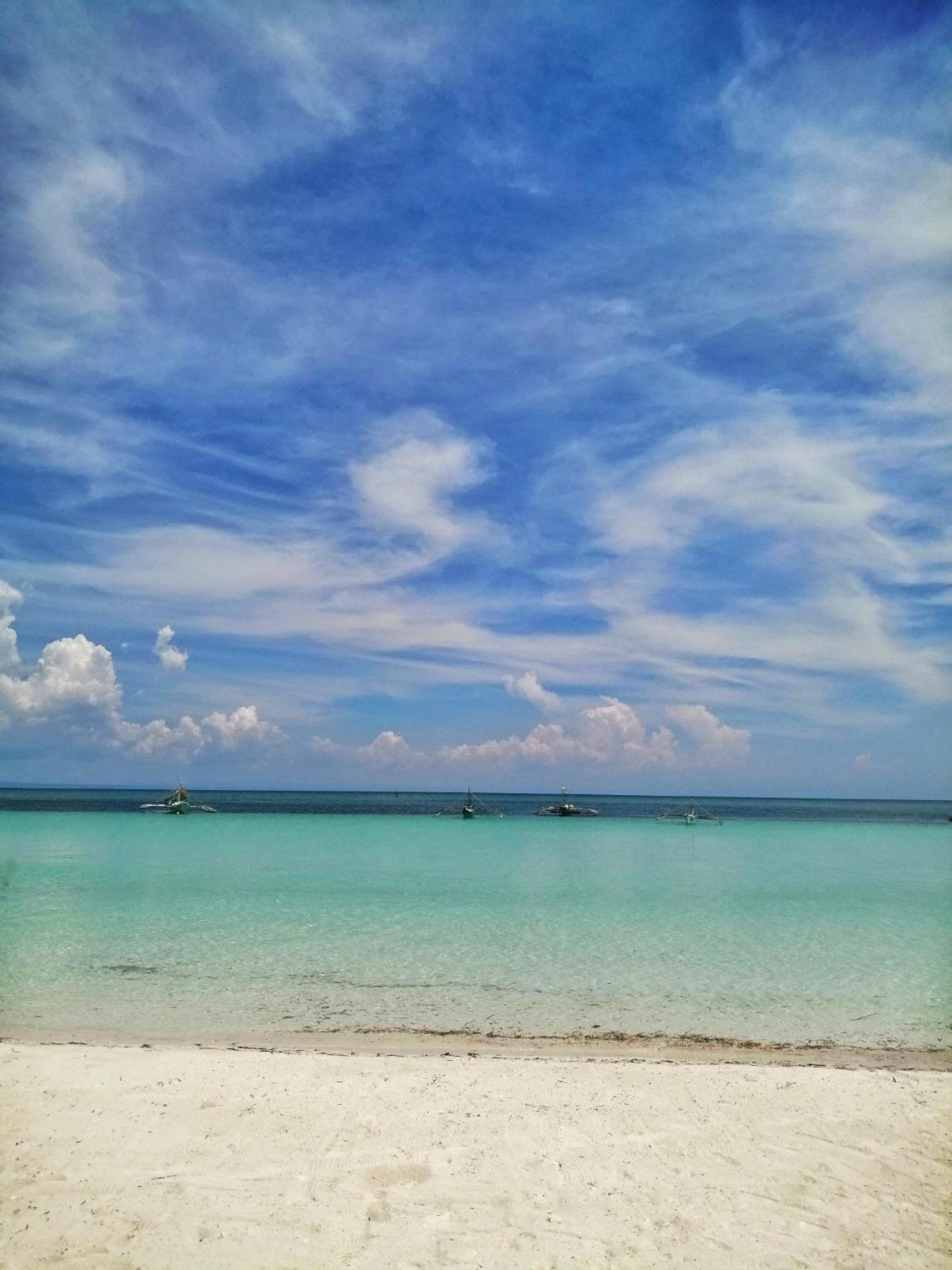 Dohibern Beach Resort Isla Isla Bantayan Exterior foto