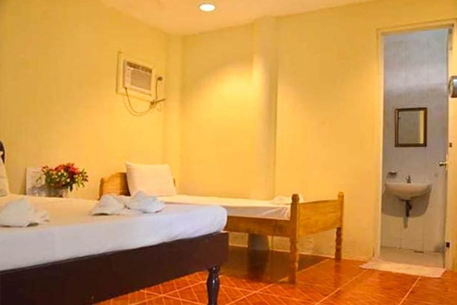 Dohibern Beach Resort Isla Isla Bantayan Habitación foto