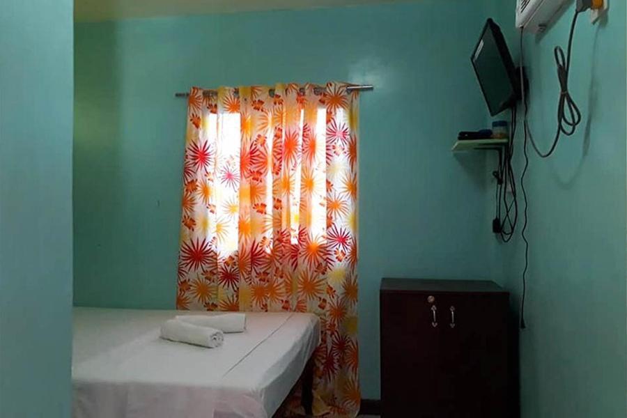 Dohibern Beach Resort Isla Isla Bantayan Habitación foto
